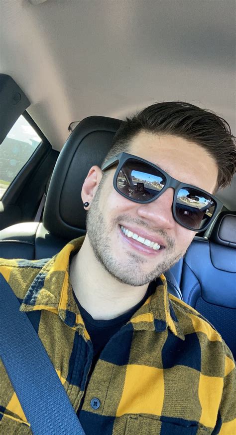 Christopher Ray (@littlechrisray) / Twitter