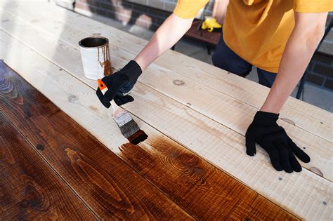 The Best Way To Apply Stain To Wood For A Flawless Finish