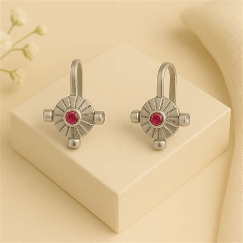 Vishnu Chakra Pure 925 Silver Ear clips – Unniyarcha