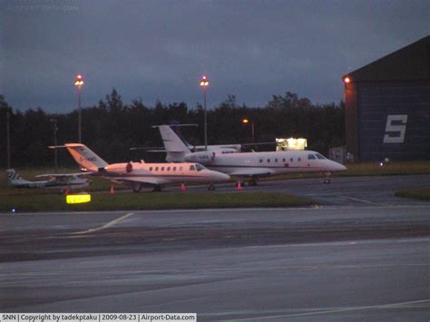 Shannon Airport, Shannon, County Clare Ireland (SNN) Photo