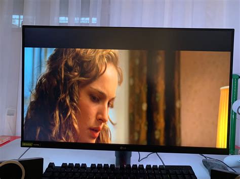 apple tv app win 10 full screen problem - Apple Community