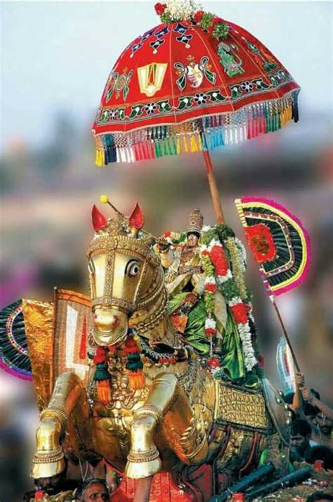 அழகர்மலைக்கு புறப்பட்டார் கள்ளழகர் | kallazhagar