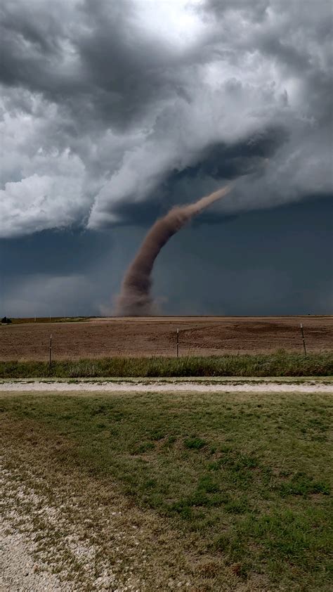 Tornadoes Documentary 的图像结果