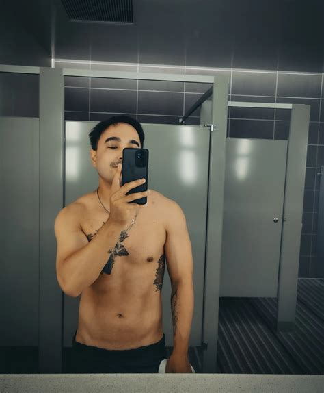 Gay Massage Near you - Gay Friendly