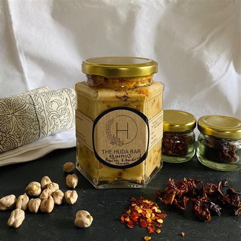 Hummus (Paprika, Sundried Tomato) (Vegan-friendly) – The Huda Bar