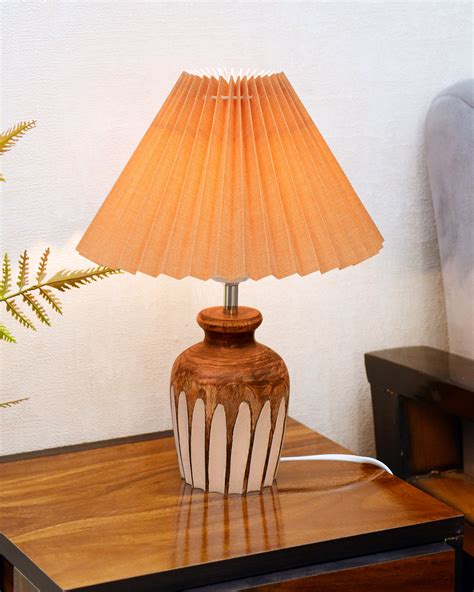 Small Cute Bedside Lamp with Linen Beige Lampshade, Nightstand Lamp fo ...