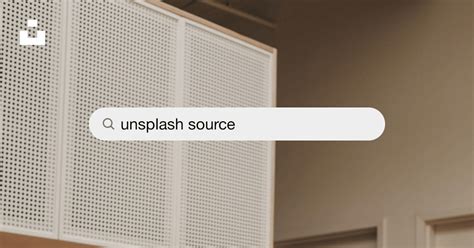 Unsplash Source. Example 的图像结果