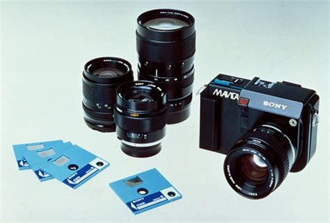 Product & Technology Milestones−Digital Camera - Sony Group Portal