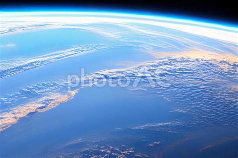 宇宙地球 的图像结果