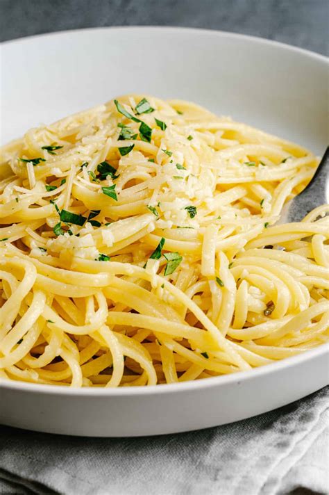 Tasty Buttery Garlic Noodles Recipe