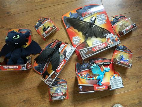 DreamWorks Dragons: Defenders of Berk Toys!!!