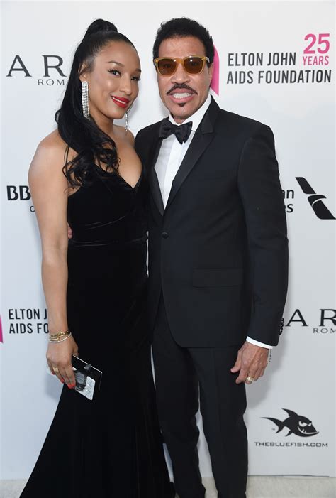 Lionel Richie Steps out with His Younger Girlfriend Lisa Parigi after ...