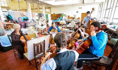 Orchestra Class 的图像结果