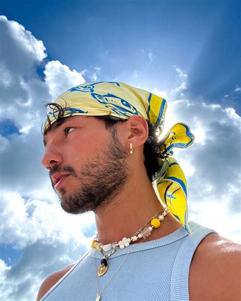 Ethan Diaz on Instagram: "headscarf inspo for you ——— summer outfit ...