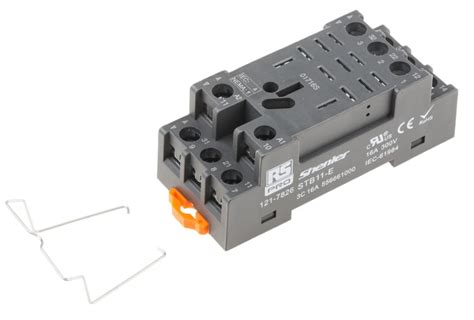 RS PRO | RS PRO 11 Pin 300V DIN Rail Relay Socket, for use with RS PRO ...