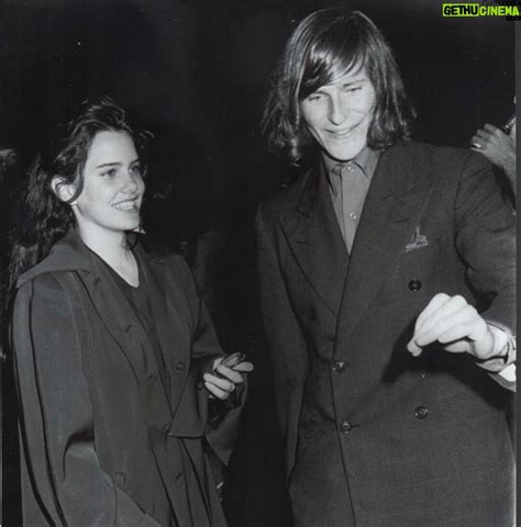 Ione Skye Wiki, Biography, Age, Gallery, Spouse and more