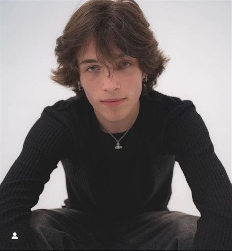 Chris Sturniolo 🖤 | Chris owen, Chris, Celebs