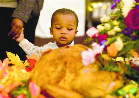 Thanksgiving at Freedom Inn | Article | The United States Army