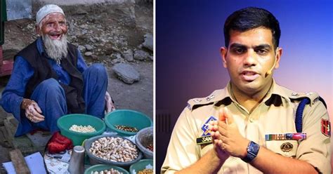 Police Officer Helps Out 90YO 'Chana' Seller Whose Life Savings Were ...