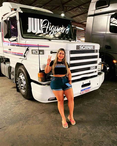 Musa caminhoneira, Juli Figueiró rebate Nicole Bahls sobre OnlyFans - Trânsito e metrô