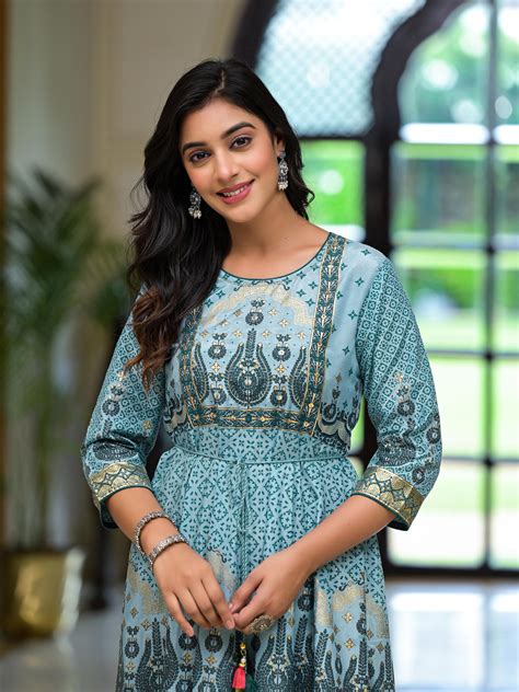 Buy Online Ethnic Designer Dresses For Women - Juniper Fashion