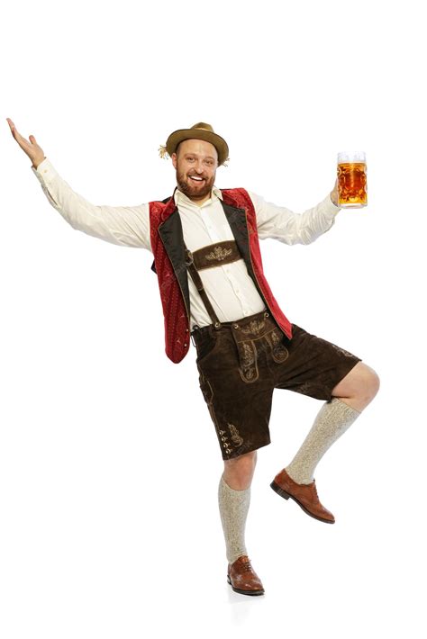 Premium Photo | Portrait of young man wearing traditional bavarian or ...