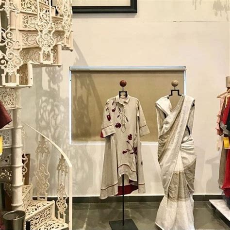 Top 10 Boutiques in Hyderabad for Luxe Shopping!