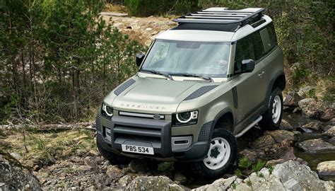 2020 Land Rover Defender เปิดศักราชใหม่ เทคโนโลยีทันยุค 90/110 อยู่ครบ ...