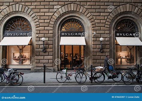 Bulgari store in Florence editorial photography. Image of christmas ...