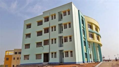 Purulia Government Engineering College Purulia B.Tech Review by Student ...
