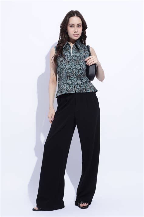 Jade Printed Sleeveless Shirt Collar Top – Maba India