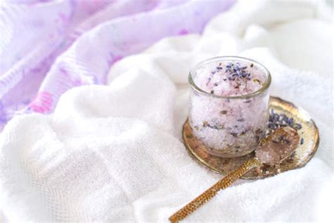 DIY Lavender Vanilla Sugar Scrub - Best Homemade Recipe – VedaOils