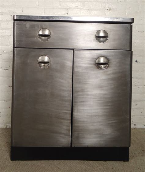 Vintage Metal Kitchen Storage Cabinet at Keith Maxey blog