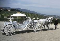 carrozza matrimonio noleggio carrozza matrimoni affitto carrozza con carrozza matrimonio noleggio carrozza matrimoni affitto carrozza con