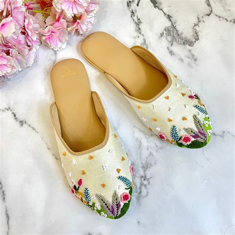 Miracle Garden Mules – Bombay Brown India