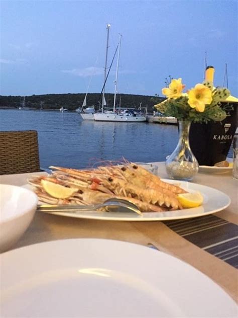 Restaurants - Ilovik, Insel Losinj, Kroatien