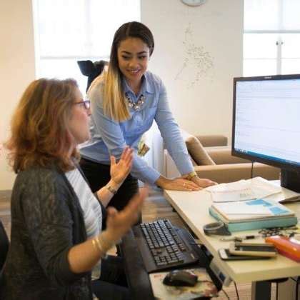 Working at Wells Fargo | Glassdoor