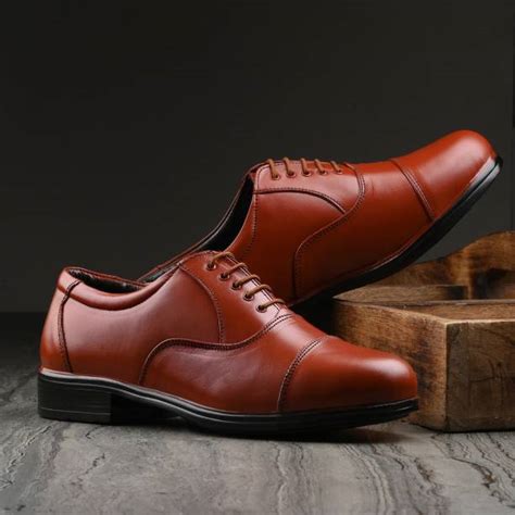 Oxford Shoes - Buy Oxford Shoes online at Best Prices in India ...