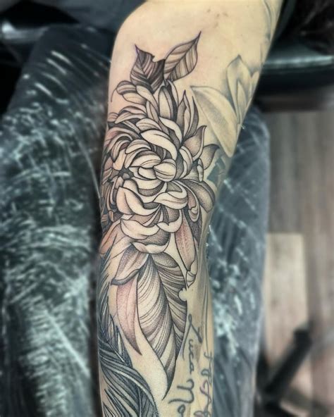 Filler tattoo ideas gap: smart designs for sleeve space, patchwork gaps ...