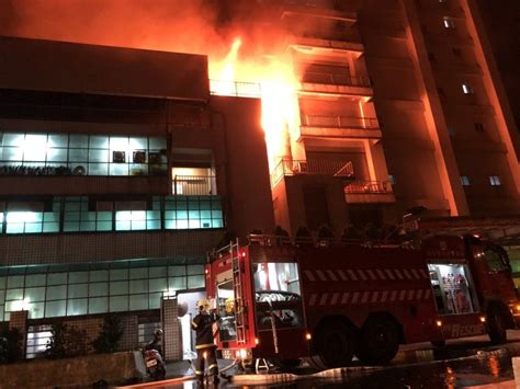 台湾工厂发生大火 导致3人死亡5人无生命迹象|大火|迹象|工厂_新浪新闻