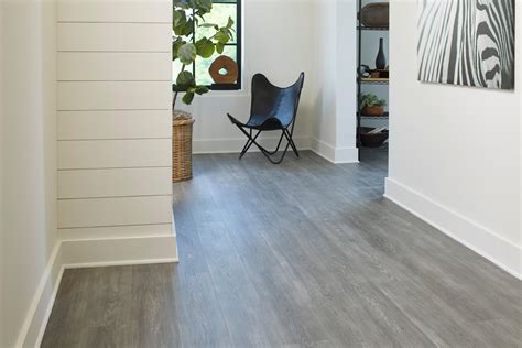 Decorating With Gray Laminate Flooring | Floor Roma