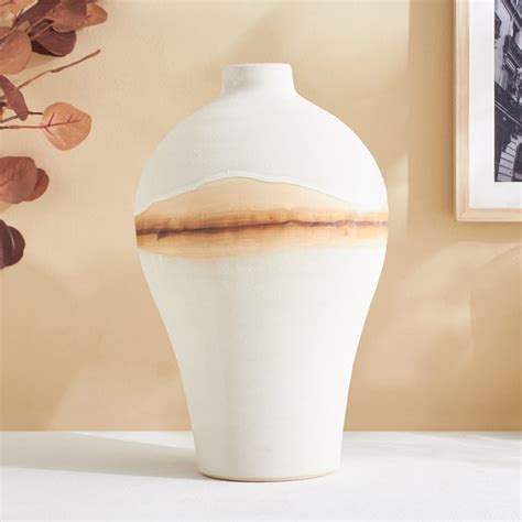 Buy Fawn Splash Ceramic Vase - Large from Home Centre at just INR 2999.0