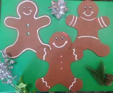gingerbread paint , n Columbus st sunbury ohio, December 3 2023 ...
