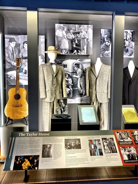 The Town That Inspired ‘Mayberry’ - Mt Airy NC — GET OUT N ABOUT With ...