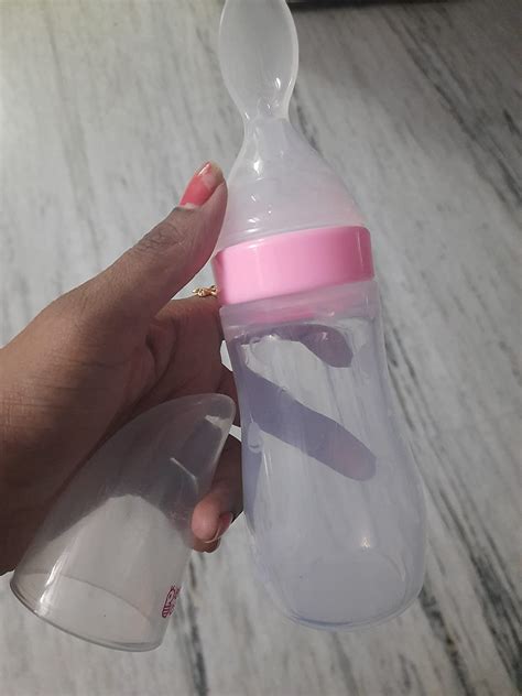 Buy BeeBaby Silicone Squeezy Food Feeder with Plastic Spoon, Round Base ...