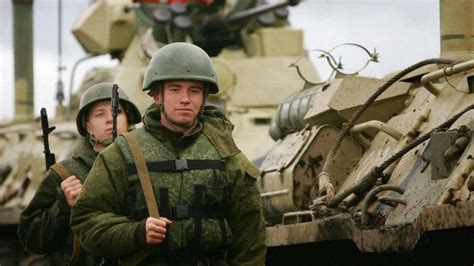 英媒称俄乌军力差距大：俄军现代化水平极高_凤凰网