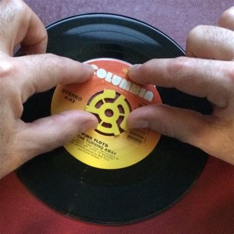Package of 30 Yellow 45 rpm 7" Record Plastic Adapter Snap-In Inserts ...