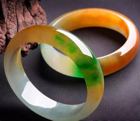 All colors of jade, why is yellow and green jade so expensive?How to choose? - iNEWS
