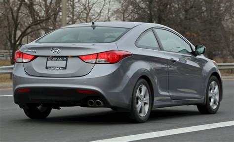 2014 Hyundai Elantra SE - Sedan 1.8L auto