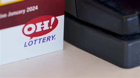 Stow woman wins $150,000 after playing Ohio Lottery scratch-off